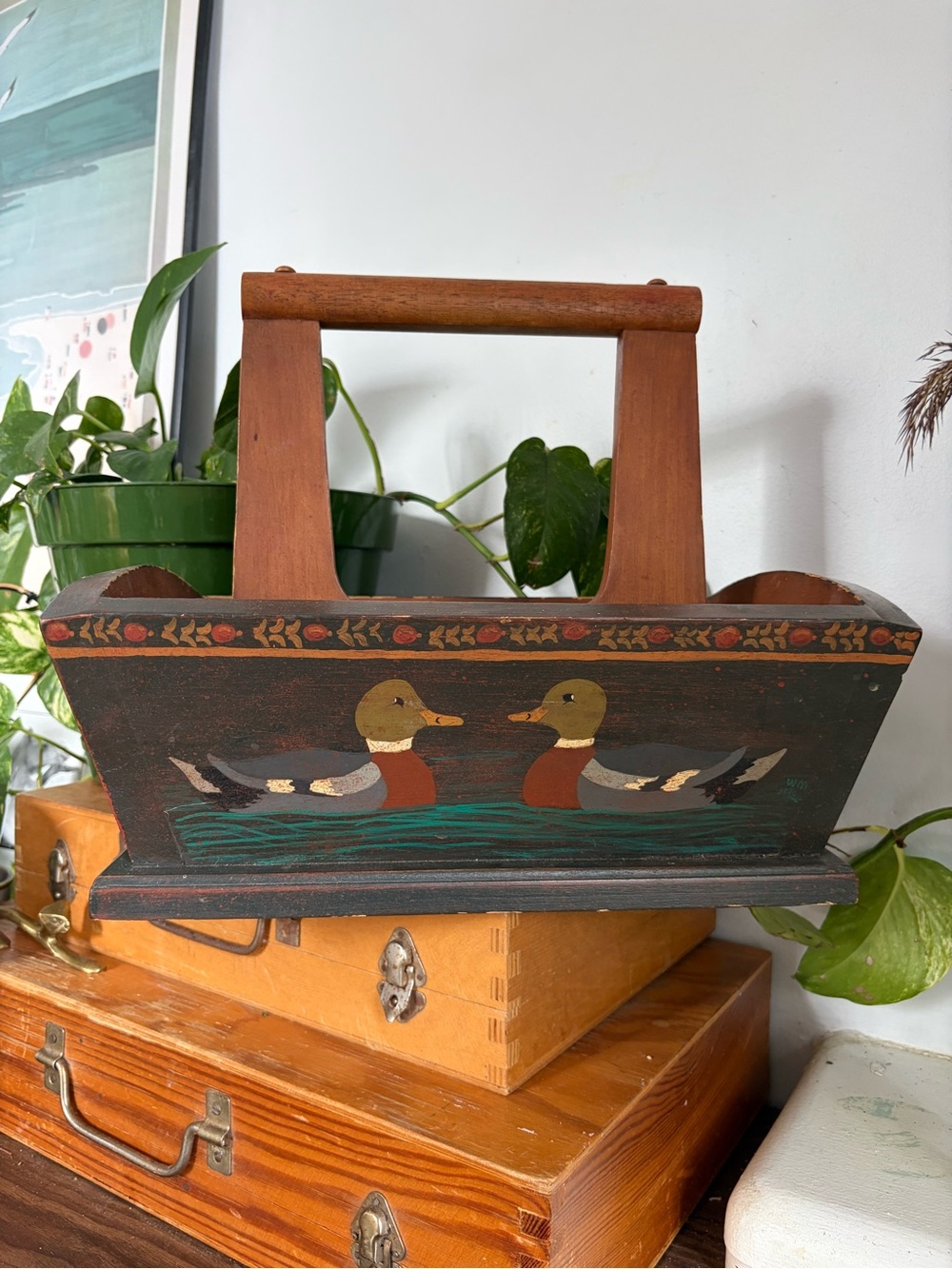 Vintage Hand-Painted Duck Wooden Caddy - Rustic Brown